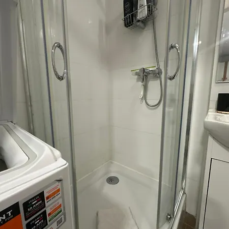 3 Bagno In Centrum Parking * وارسو